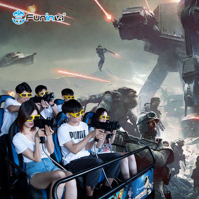 カーブスクリーンHDプロジェクション インタラクティブなモーションレースシミュレーター 110V 220V 380V