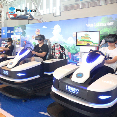 9DレーシングVRシミュレーターとモーターサイクルのシミュレーター